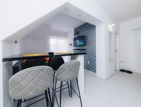 Duga Apartmani Κραγκούγιεβατς Εξωτερικό φωτογραφία