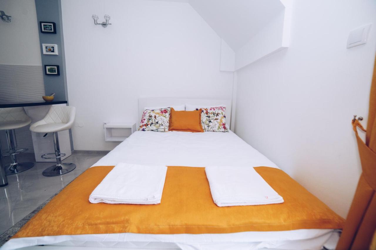 Duga Apartmani Κραγκούγιεβατς Εξωτερικό φωτογραφία
