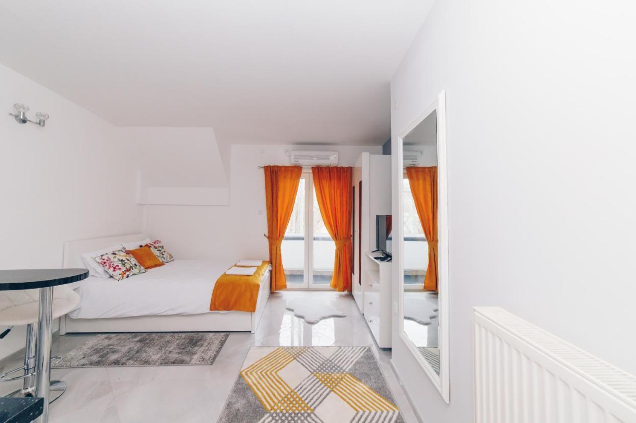 Duga Apartmani Κραγκούγιεβατς Εξωτερικό φωτογραφία
